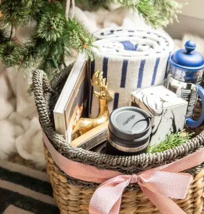 Holiday gift basket with Contigo Glaze in Latte on Thou Swell @thouswellblog